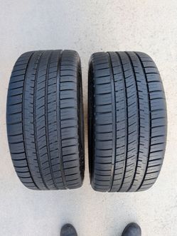 245/45/17 PAIR OF TIRES USED