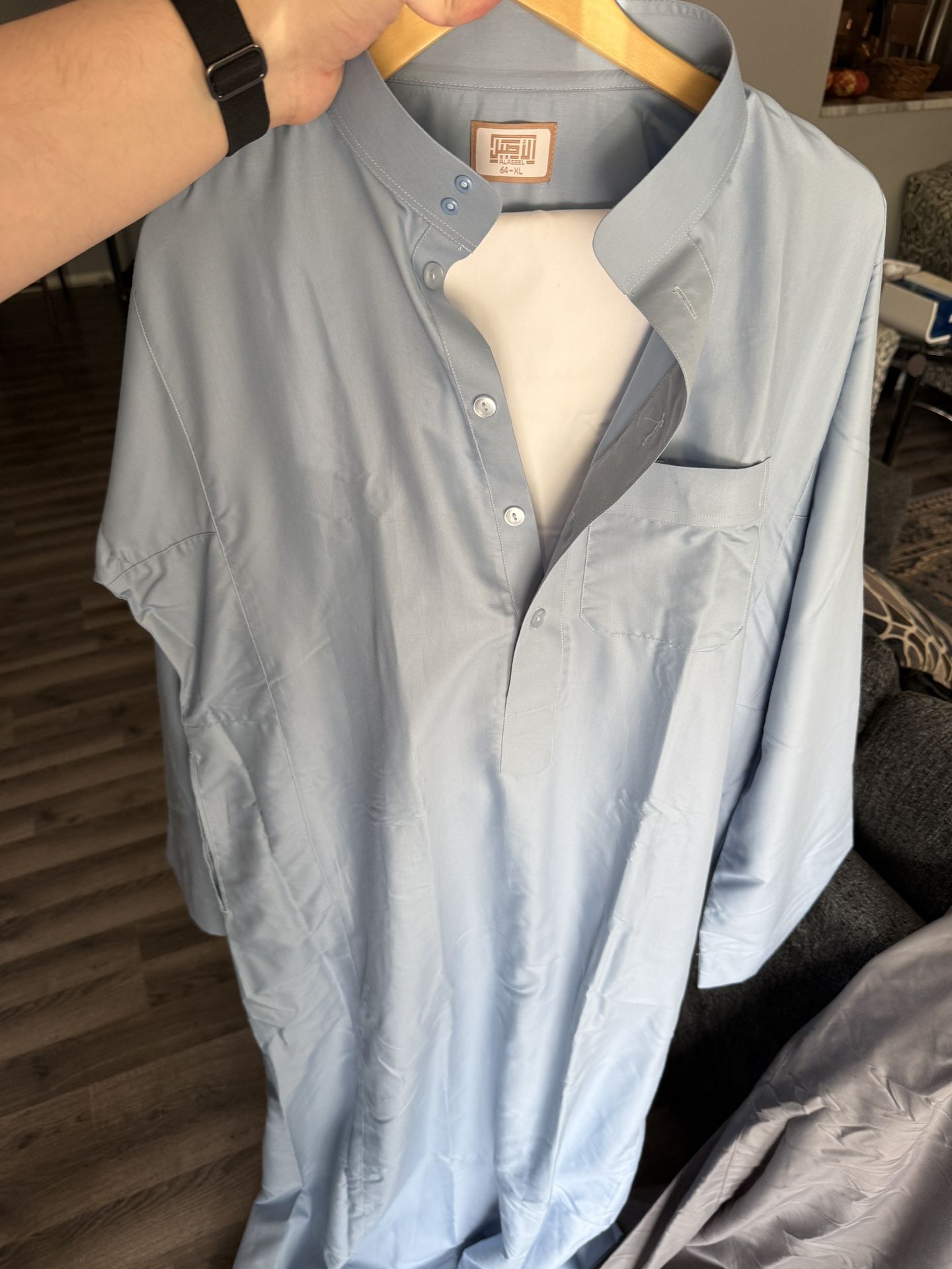 Brand new Al-Aseel Summer Thobe Curved Collar الأصيل (light blue with white pants)