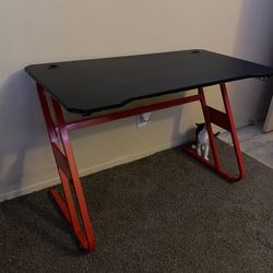 Black & red Desk/ Gaming desk