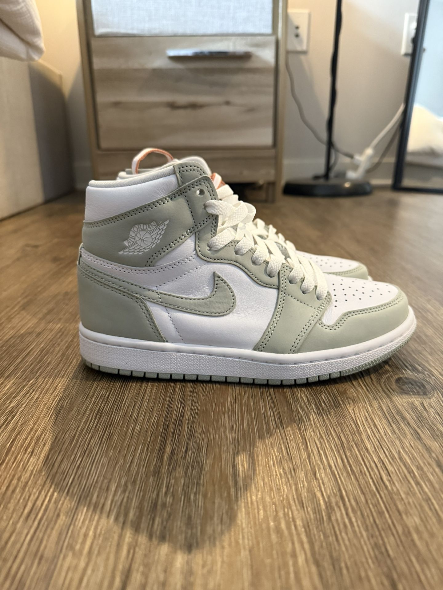 Air Jordan “Seafoam”