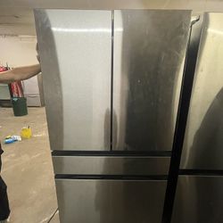 🔥 Samsung Bespoke 4-Door Fridge – $850 STEAL! Beverage Center + Warranty!