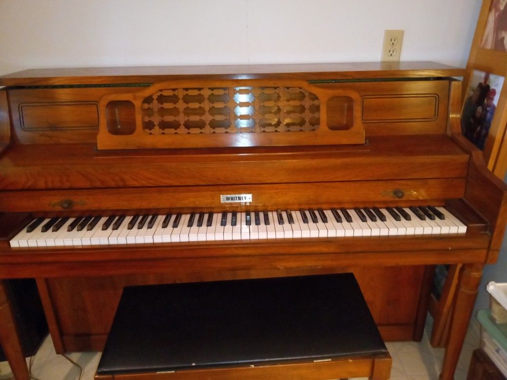 Piano For Sale $100