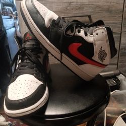 Nike Mid