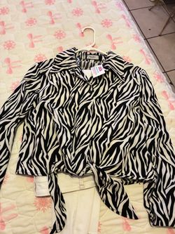 Discreet New York City Zebra Print Jacket