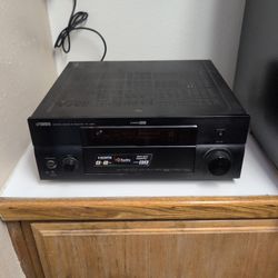Yamaha RX-V1900 7.1 Natural Sound AV Receiver