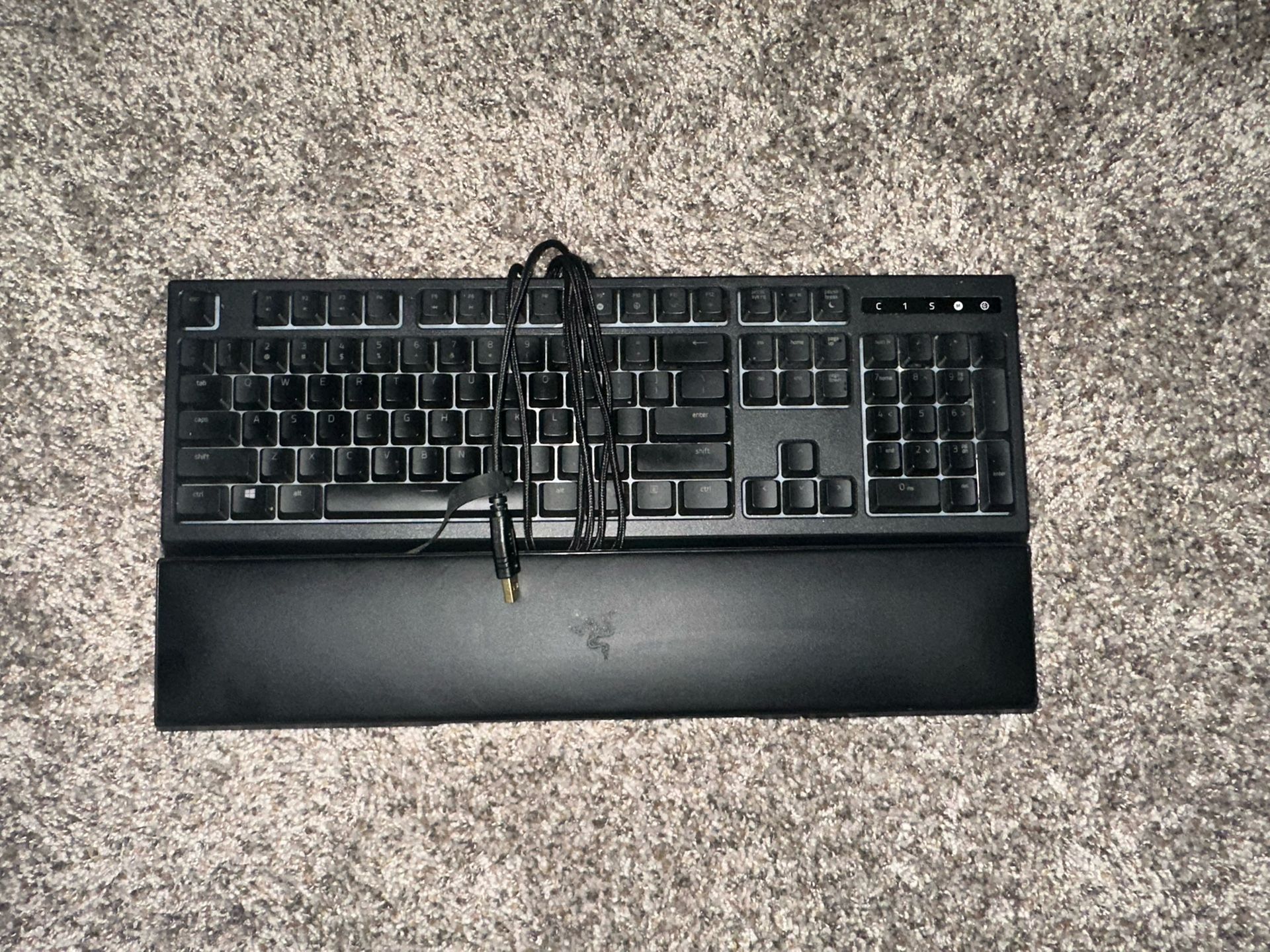 Razer Blackwidow Pro Gaming Keyboard (Good Condition)