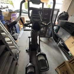 Bowflex Max Trainer M8 