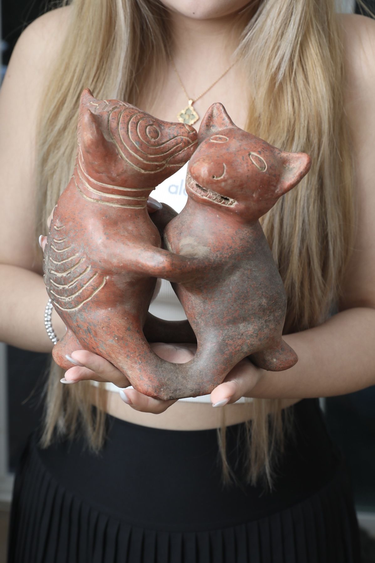 Mexican Antique Pottery Folk Colima Dancing Dogs Art 8”x7”