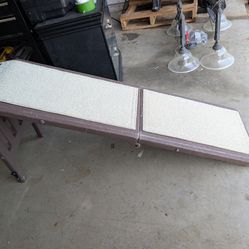 Pet Gear Free Standing Pet Ramp for Cats and Dogs, No Assembly Required, Easy Fold for Storage or Travel, Portable holds up to 200 lbs