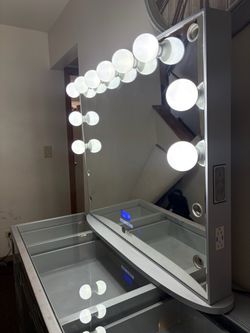 Vanity Mirror with Lights