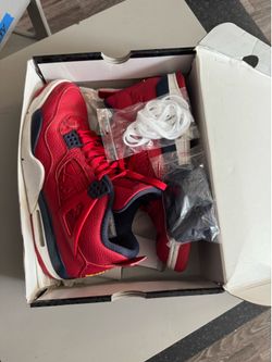Air Jordan 4 Retro