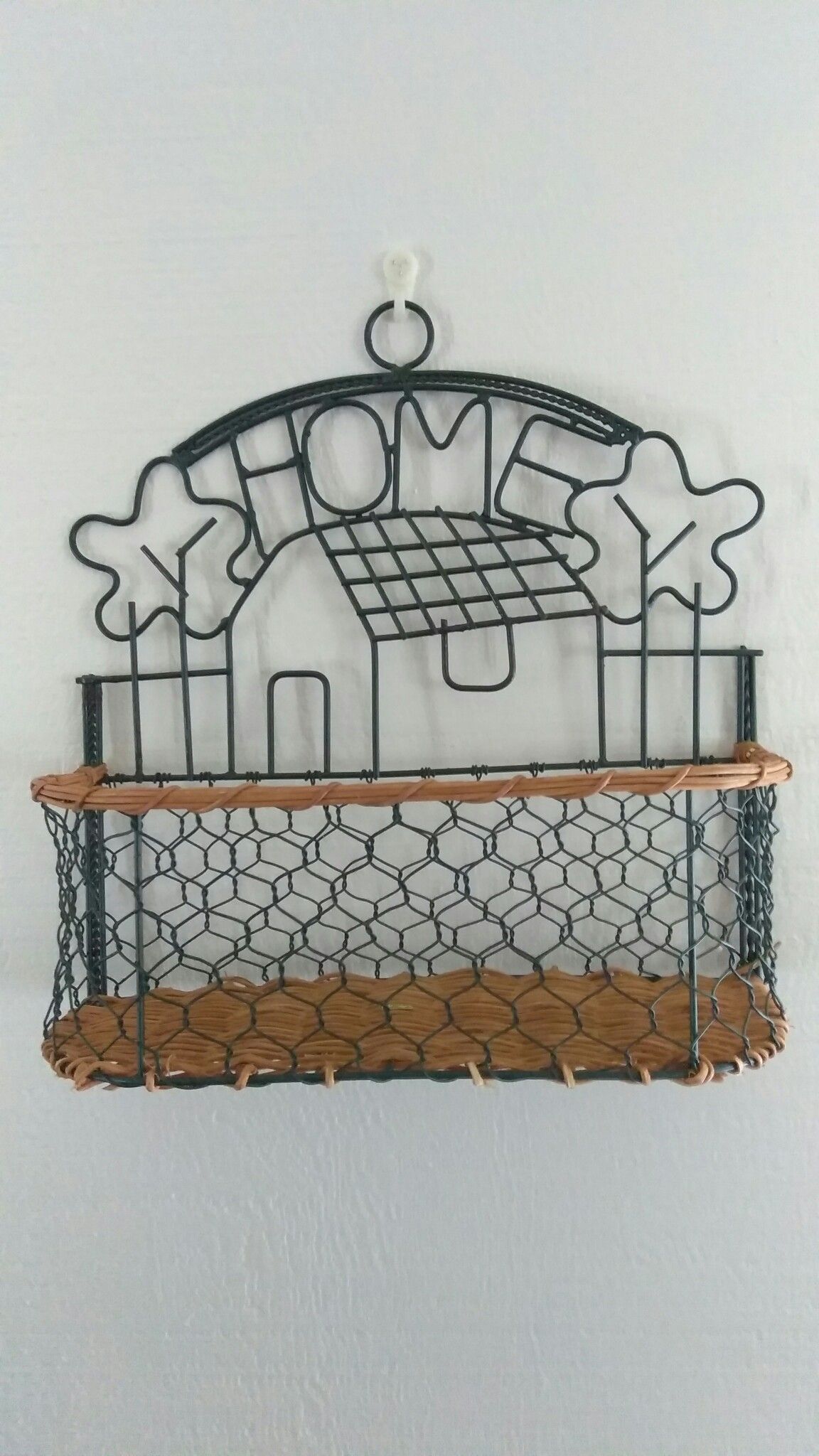 Home decor vintage style wall basket