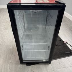 Langunitas Mini Fridge / Beverage Cooler