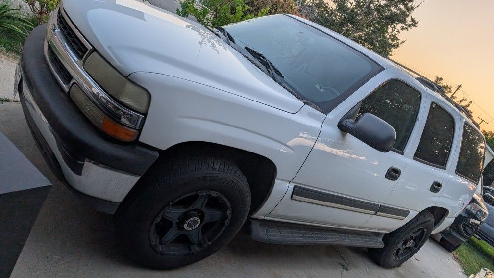 2004 Chevy Tahoe