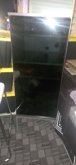 Stereo component cabinet with glass door