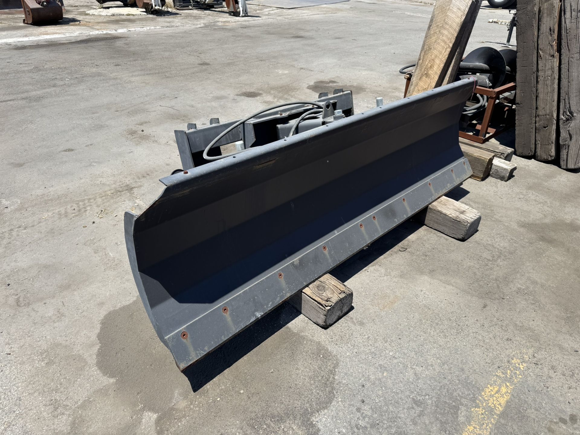 Skid Steer Dozer Blade Attachment