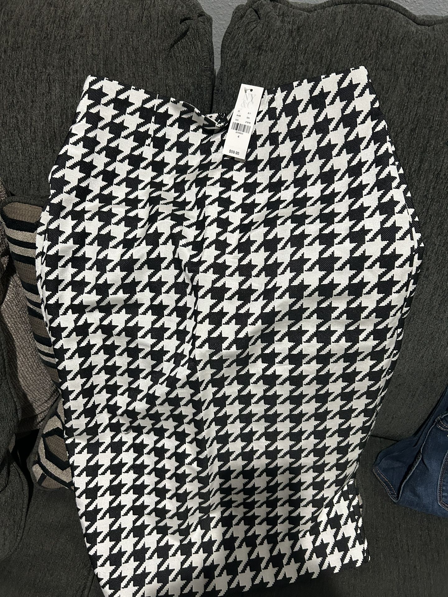 Women’s New Clothes 