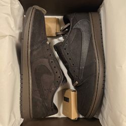 Jordan 1 Retro Low Travis Scott Velvet Brown Size 10.5