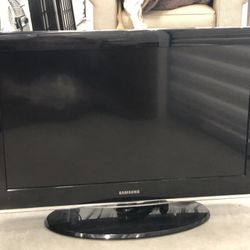 Samsung  32 Inch TV