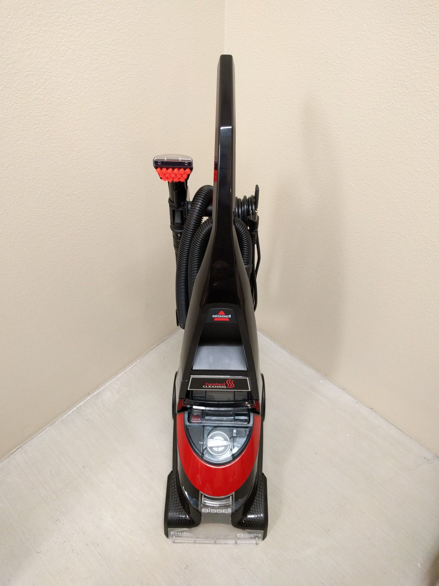 Carpet Cleaner - w/upholstery & stair wand