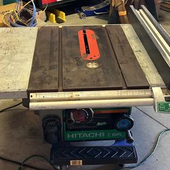 Hitachi C10FL Stationary Saw -no Stand 