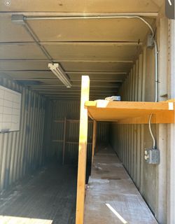 20 foot shipping container