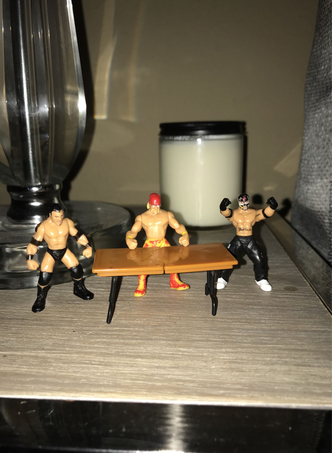 WWE Mini Figures 2”