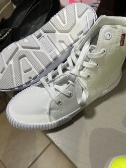 Levis High Top Tennis