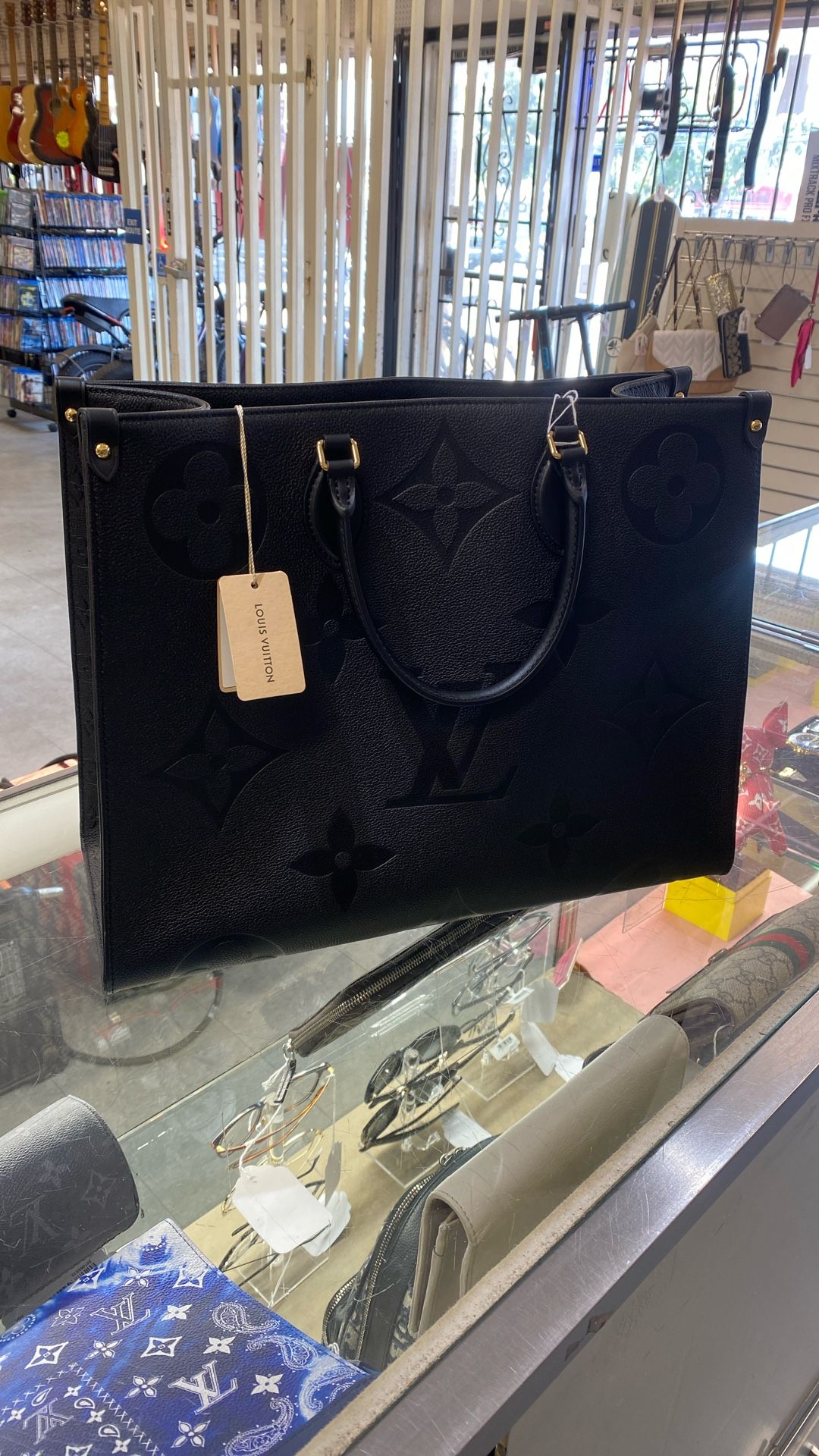 Louis Vuitton On The Go