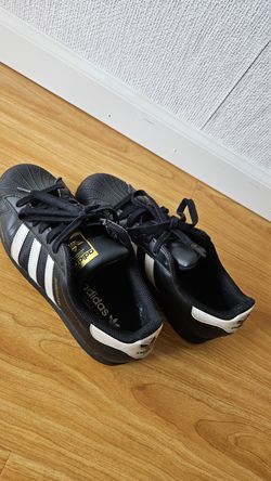 Adidas size 7