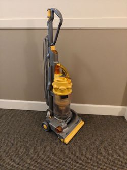 Dyson Vaccuum