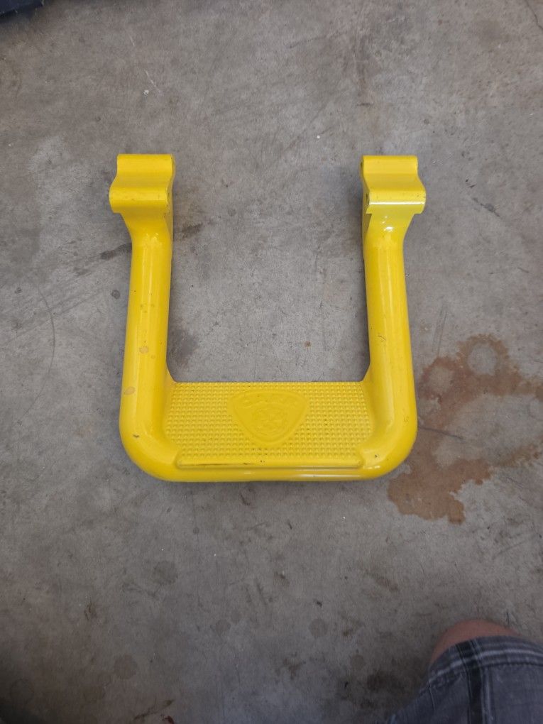 Carr Hoop Step