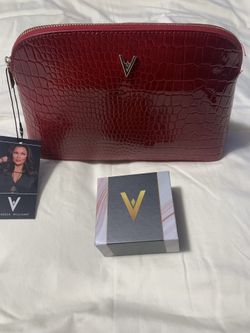 Vanessa Willams cosmetic case bag and bracelet