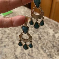 Sterling silver with turquoise w/leverback earrings