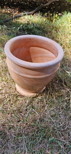New  Pottery Planter
