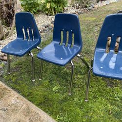 Little Kids Chairs 🪑 $13 Each 