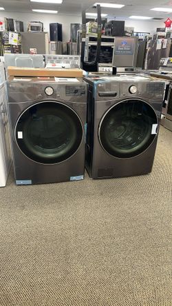 Washer And Dryer Electric  LG