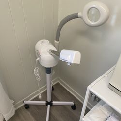 Facial Steamer With Lamp