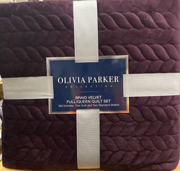 Queen Velet Quilt Set Perfect For Fall 