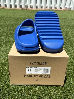 Yeezy Slides