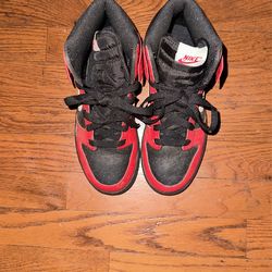 Red And Black Dunks 2C No Box