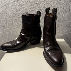 Burgundy Boot Size 10