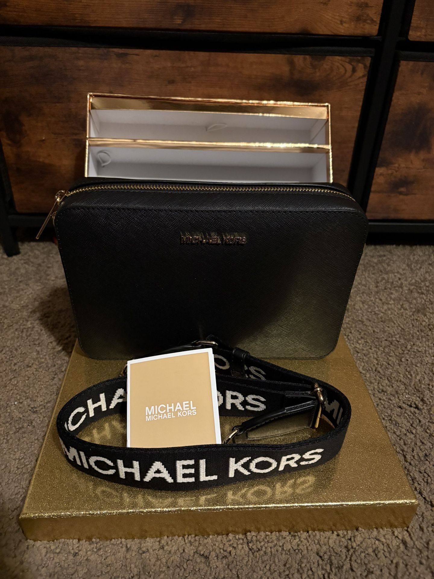 Michael Kors Cross Body 
