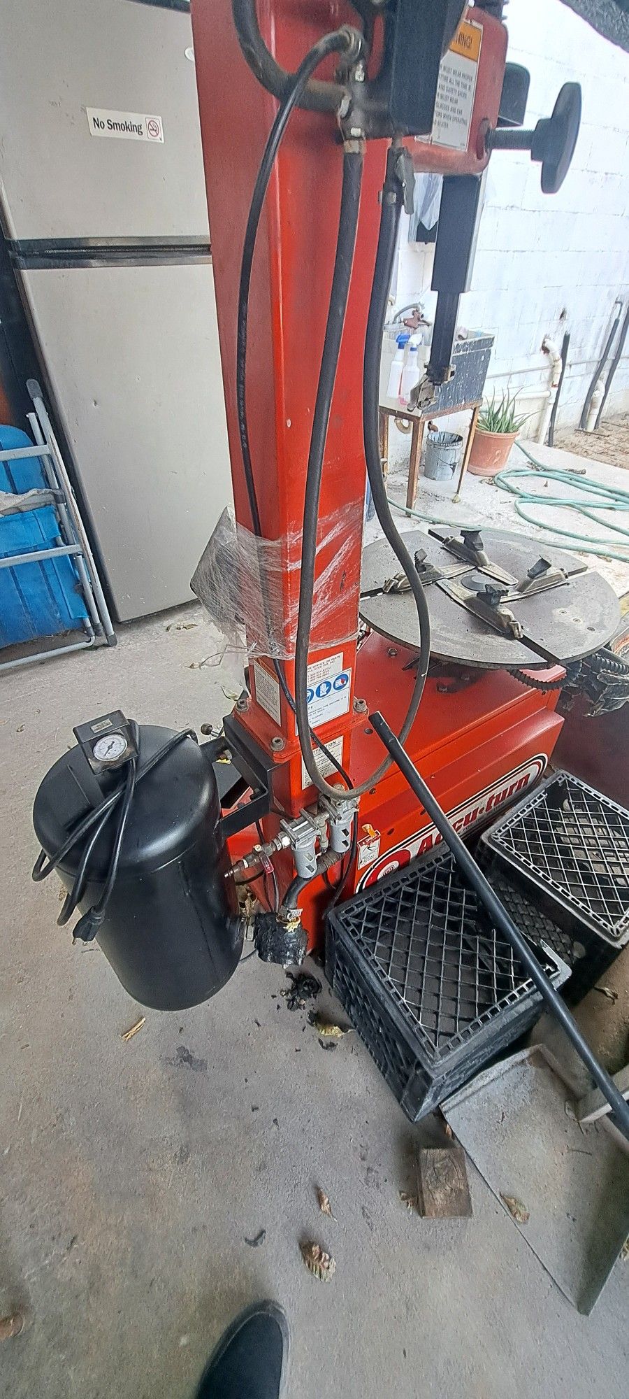 Tire Changer Tire Installation 