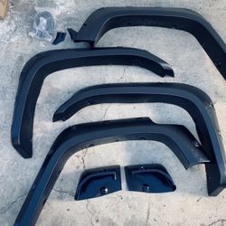 Toyota FJ Cruiser Fender Flares With Rivets Polaverdas Con Remache Guardabarros Mudflaps 2007 To 2014