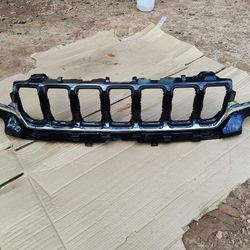 Front Grill For 2021 To 2023 Grand Cherokee L. OEM Original Part