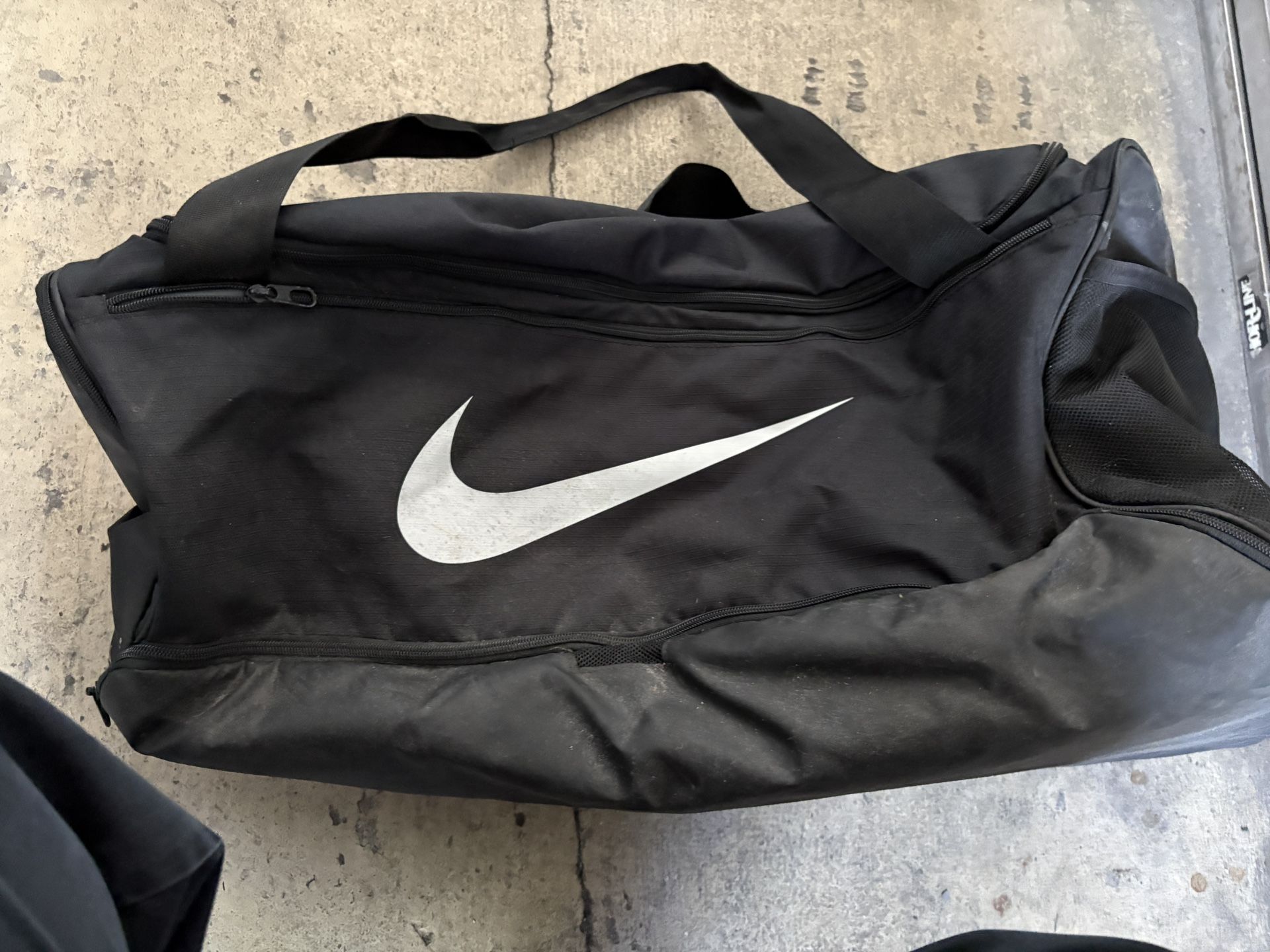 Big Nike Duffle Bag