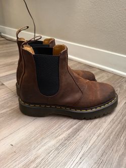 Dr. Martens mens work miner boots