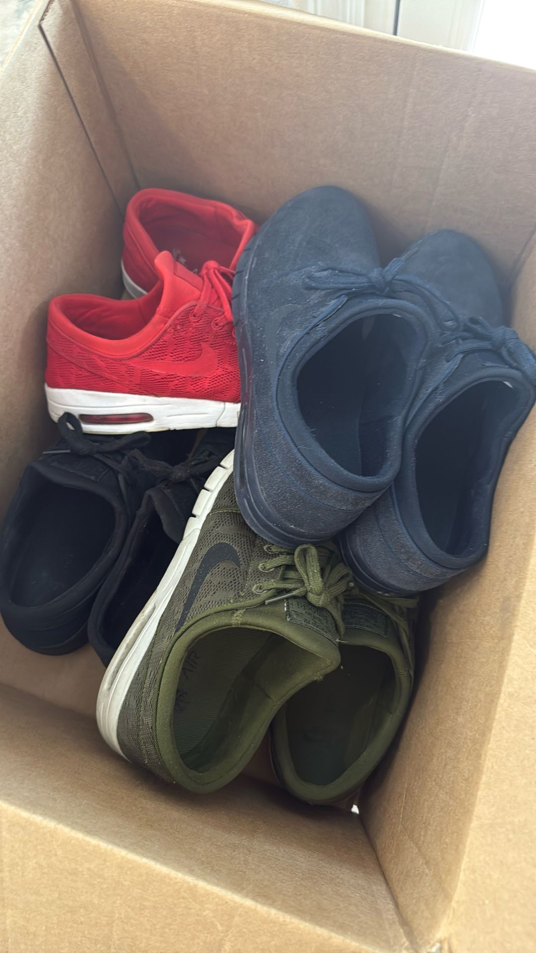 Special Nike Collection (Stefan Janoski) - Size 10 Men’s Shoes: Nike Shoes For $90