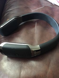 Vizio wireless Bluetooth headphones
